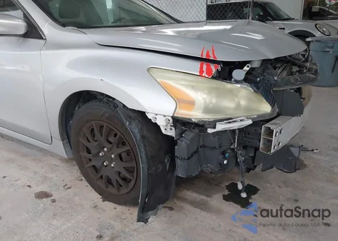 2013 Nissan Altima 2.5 S из США, поврежденный, VIN 1N4AL3AP0DN529228